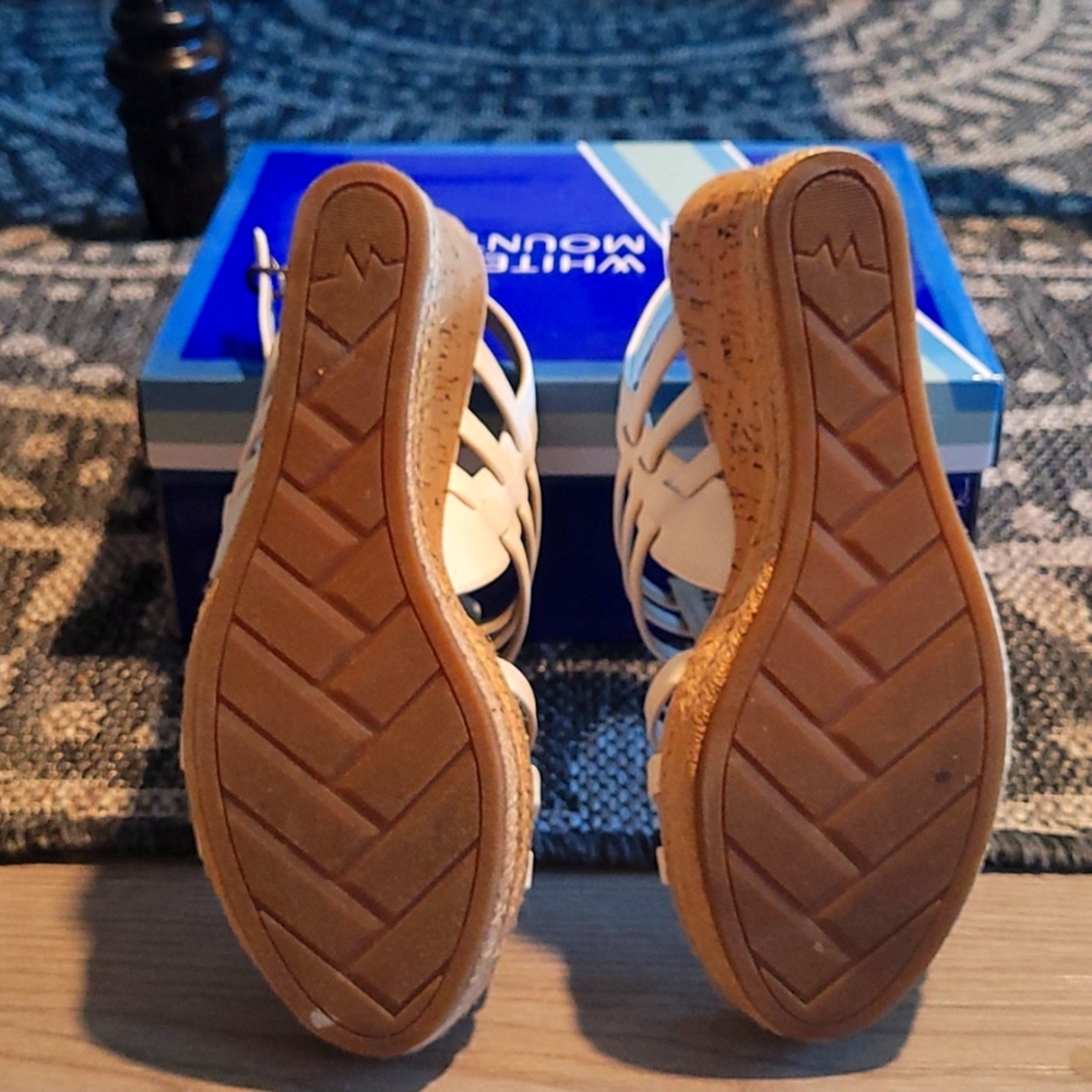 Wedge Sandals - Picture 4 of 6